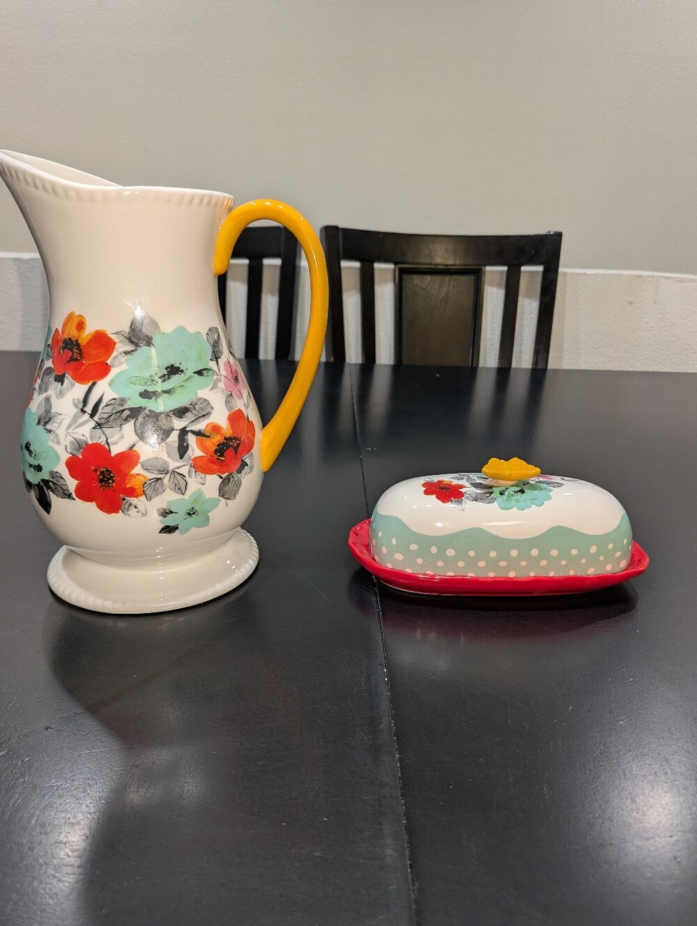 The Pioneer Woman Flea Market Print Pitcher and Butter Dish